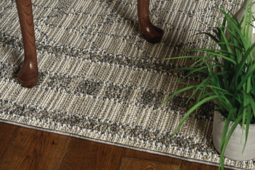 Terrace Grey Elliot 4′0″ x 5′9″ Area Rug