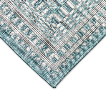 Malibu Etched Aqua 5′3″ X 7′6″ Outdoor Rug