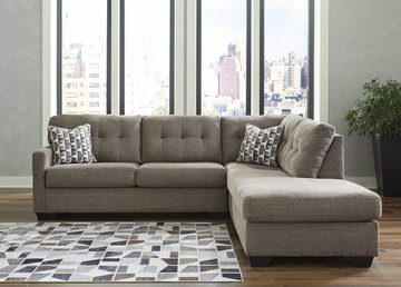Lavon Sectional with Right Chaise - Chocolate