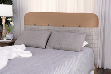 Margo Headboard w/metal frame