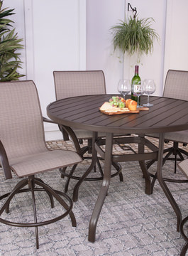 Terrace Grey Elliot 4′0″ x 5′9″ Area Rug