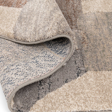 Stonington Reyna 5′0″ x 7′6″ Area Rug