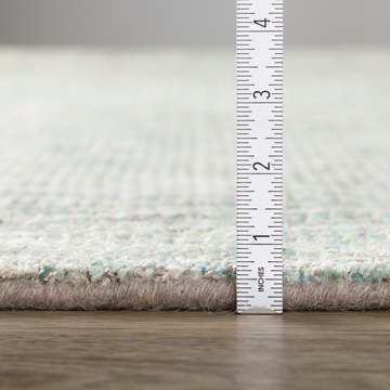 Toro Silver 2′0″ x 3′0″ Area Rug