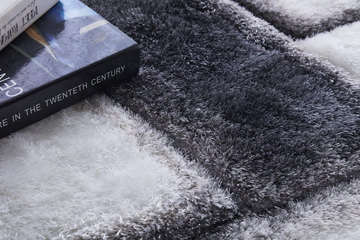 Mateos Grey/White - 3′6″ X 5′6″ Area Rug