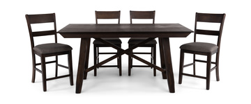 Hillcrest Counter Table With 4 Counter Stools