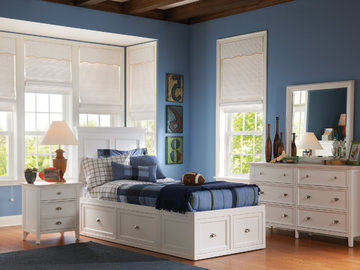 Find Bedroom Sets and Furnishings — HOM Furniture