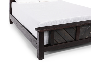 Woodshop Carriage Queen Bed