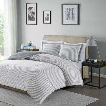 Janie Reversible Comforter Set