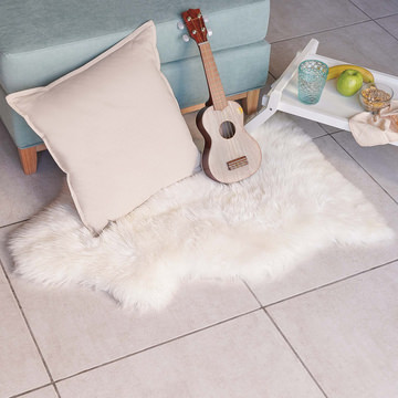 Single Sheepskin White Area Rug - 2′0″ X 3′0″