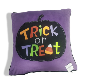 18″ Pillow - Trick Or Treat
