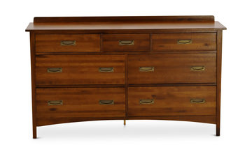 Heartland Mission Dresser