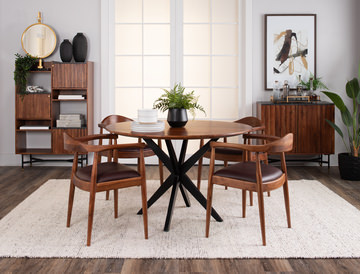 Palma Round Table With 4 Arm Chairs