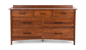 Heartland Mission Dresser