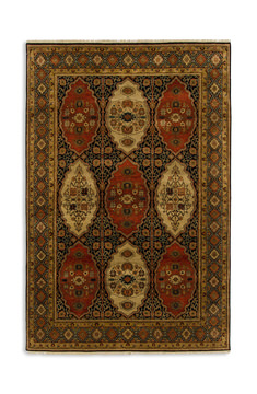 Handknotted 6′1″ x 9′2″ 