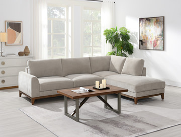 image Madison Sectional With Right Chaise - Aluminum