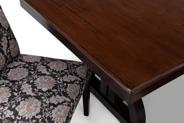 Portico Table With 4 Clayton Chairs And 2 Noah Chairs