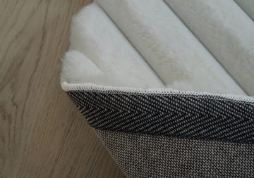 Madrid White Corded Shag Area Rug - 5′0″ X 7′0″ 