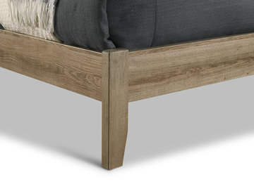 Clearwater Platform Bed - Queen