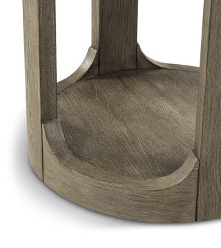 Veneta Chairside Table