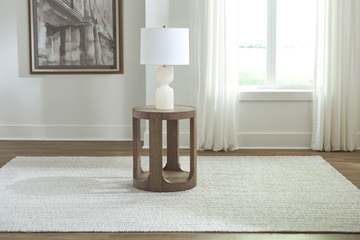 Veneta Chairside Table