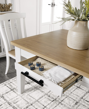 Buena Vista Dining Table