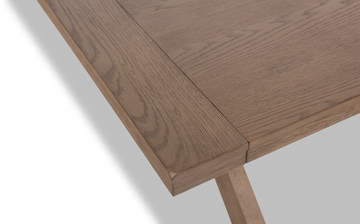 Dakota Oak Trestle Table