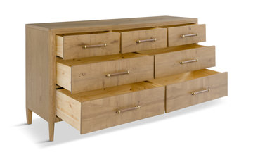 Maxwell Dresser