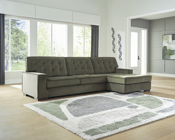 Rosemary Sectional With Right Chaise