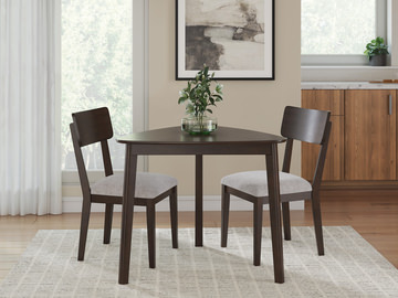 Ezra Triangle Table & 2 Chairs - Rich Merlot