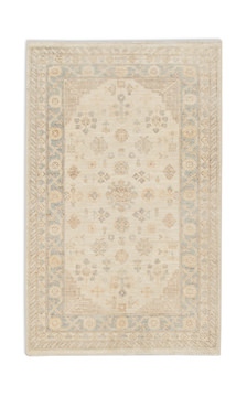 Handknotted 2′11″ x 4′7″ 