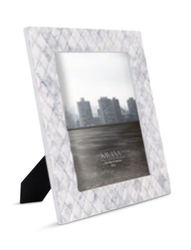 Tumira Frame 8″ X 10″