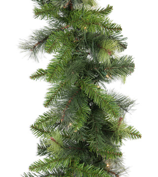 Northland Pine 9′ Garland With 50 Clear Lights