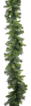 Northland Pine 9′ Garland With 50 Clear Lights
