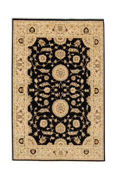 Handknotted 5′7″ x 8′6″ 