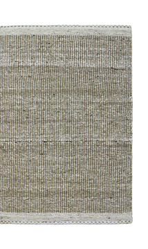 Darcy Verde Area Rug - 5′6″ X 8′6″