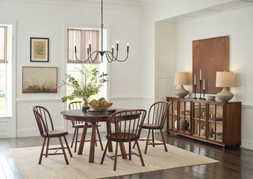Hudson Valley Round Dining Table