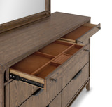 Rennie Dresser thumbnail 8