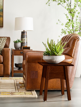 Gustav Plant Stand
