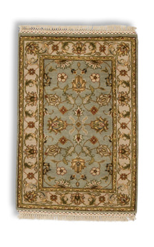 Handknotted 2′0″ x 3′2″ 