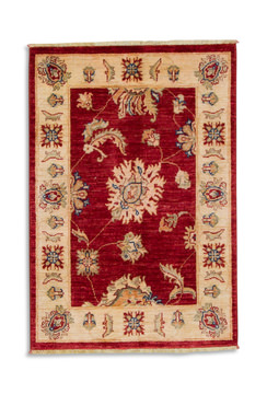 Hand Knotted 2′7″ x 3′9″