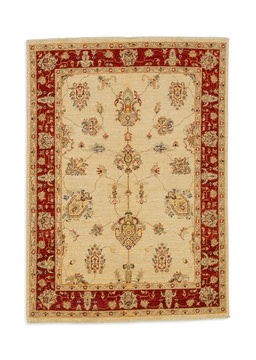 Hand Knotted 3′11″ x 5′7″