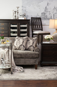  Richmond Area Rug - 5′3″ x 7′6″