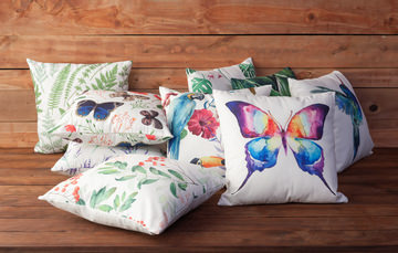 18″ Blue Hummingbird Pillow