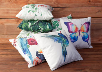 18″ Blue Hummingbird Pillow