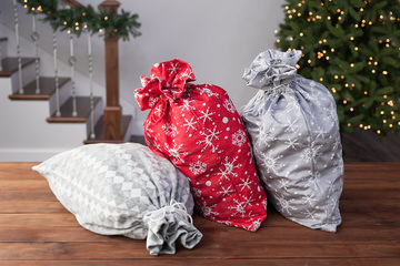 25″ Red Snowflake Gift Sack