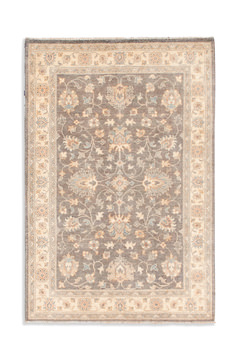 Hand Knotted Area Rug - 4′0″ X 5′11″