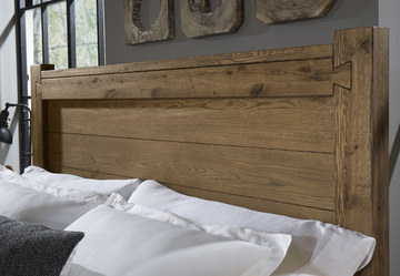 Gable Ridge Queen Bed - Natural
