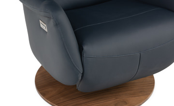 Q31 Quantum Power Recliner