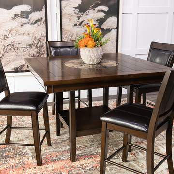 Nulton Counter Table With 4 Counter Stools