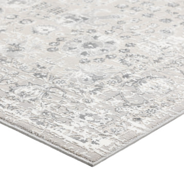 Rhodes 5′1″ x 7′5″ Silver Area Rug